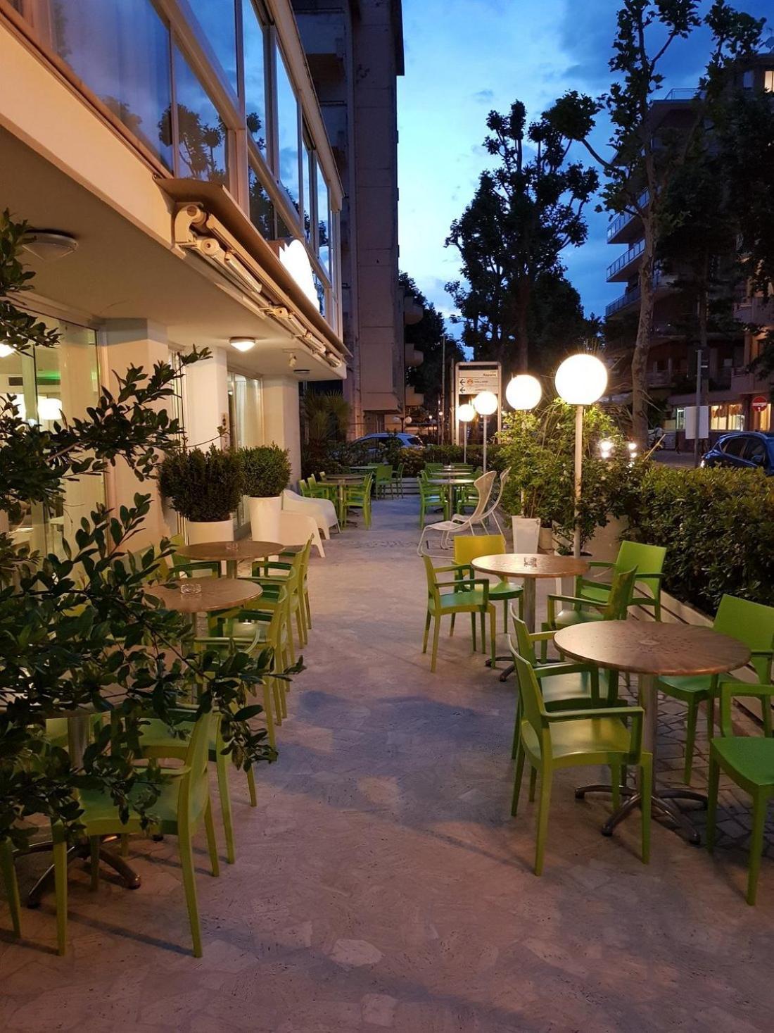 Hotel Konrad Marebello Dış mekan fotoğraf